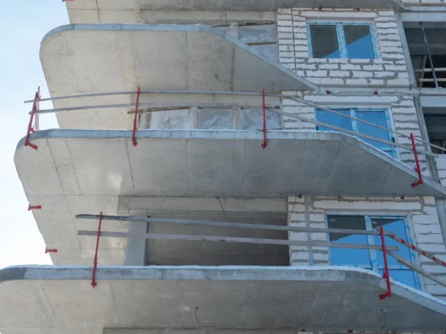 Visual Signs of Structural Problems